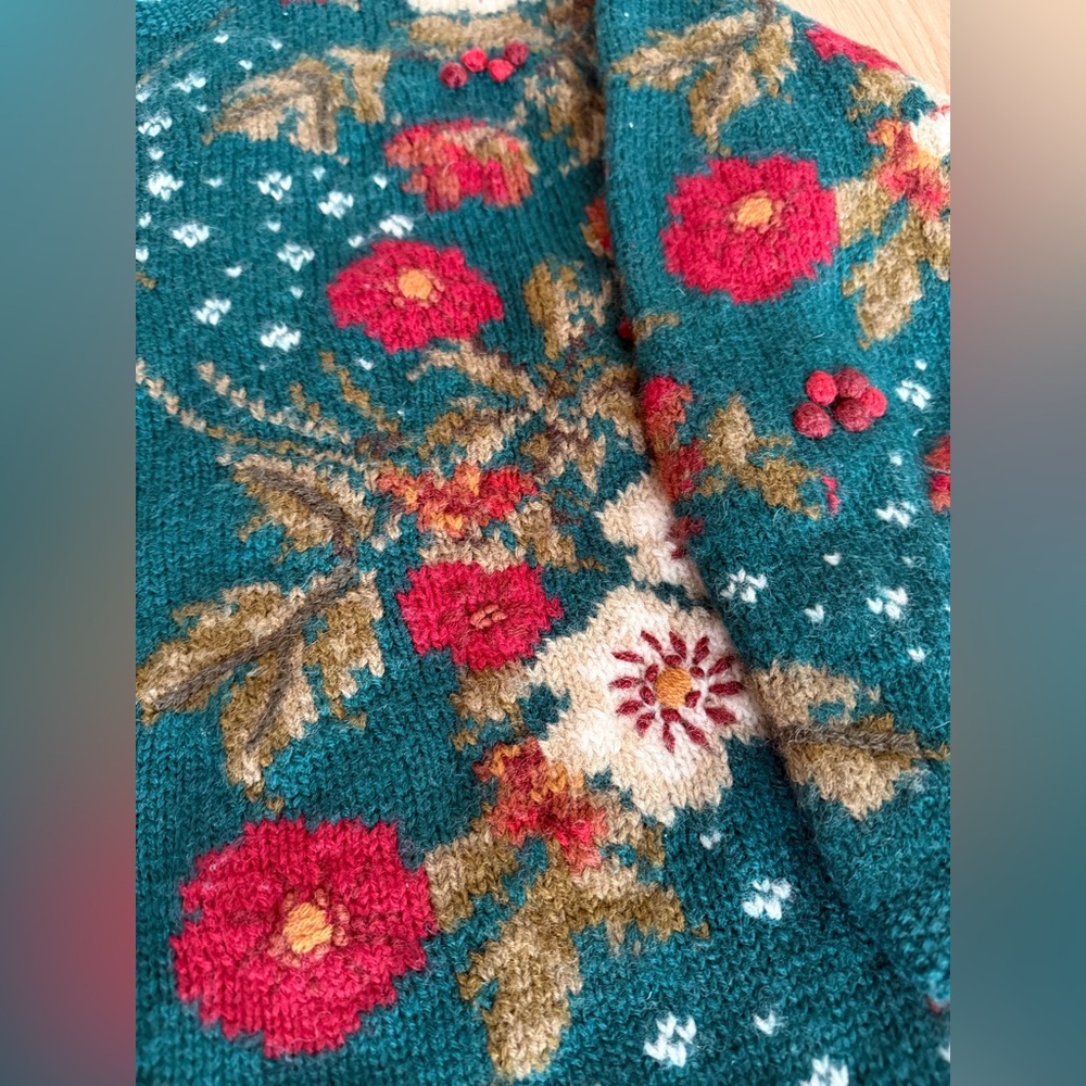 Vintage Laura Ashley Wool Sweater Holiday Floral Knit Small - Picture 5 of 11